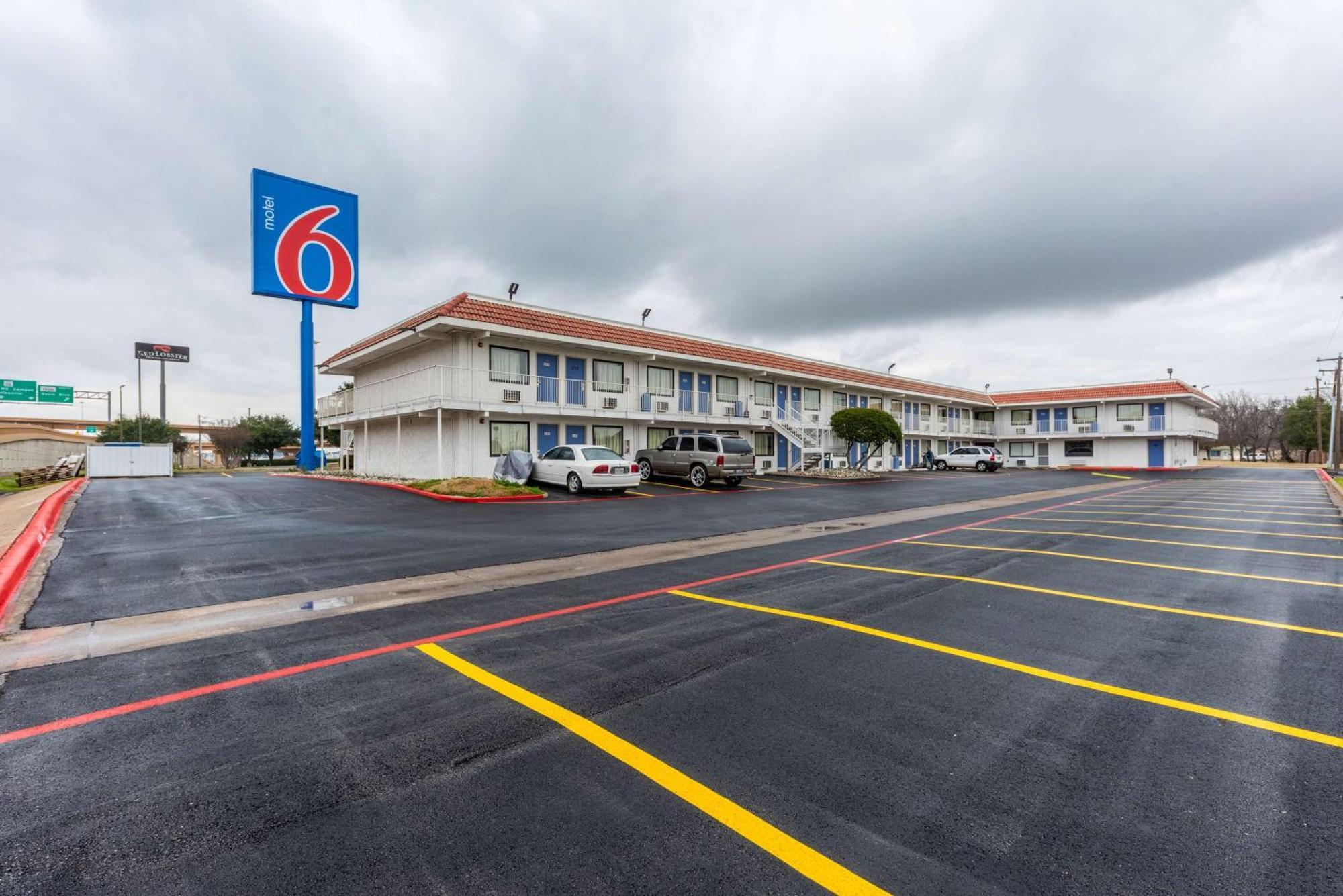 Motel 6-North Richland Hills, Tx Εξωτερικό φωτογραφία