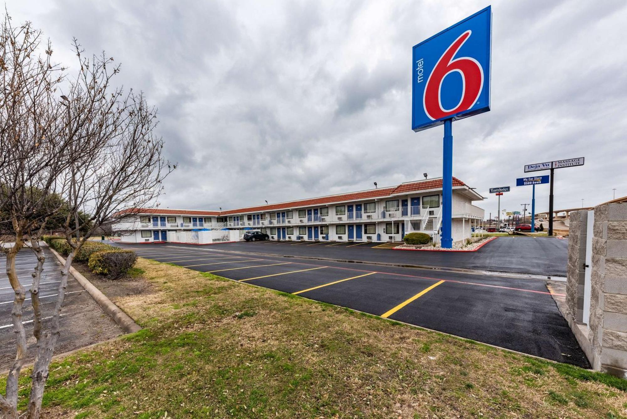 Motel 6-North Richland Hills, Tx Εξωτερικό φωτογραφία