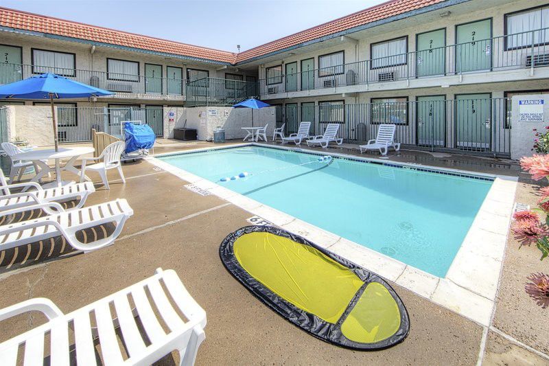 Motel 6-North Richland Hills, Tx Εξωτερικό φωτογραφία