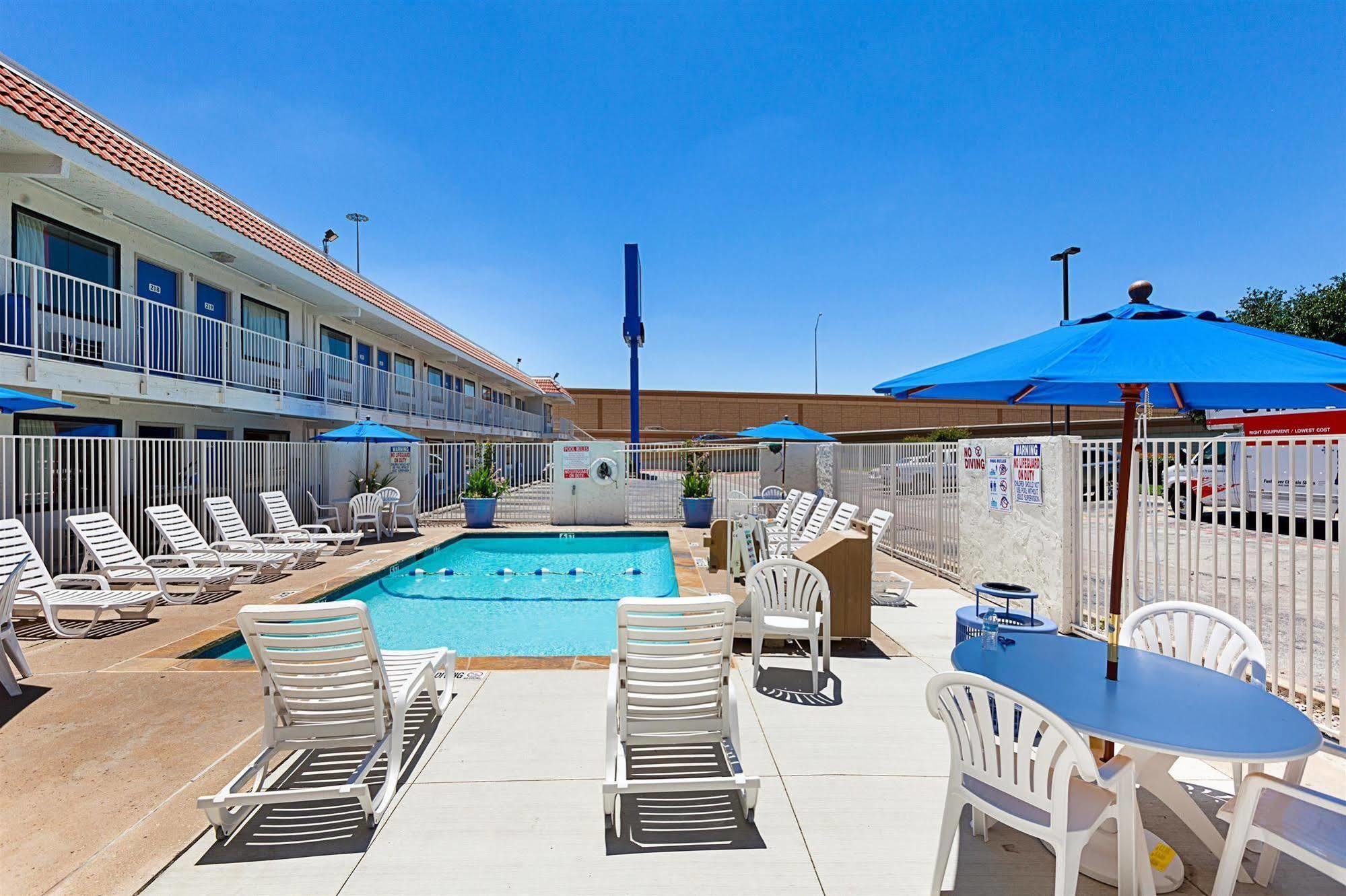 Motel 6-North Richland Hills, Tx Εξωτερικό φωτογραφία