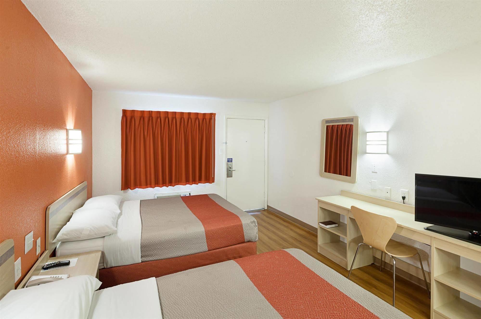 Motel 6-North Richland Hills, Tx Εξωτερικό φωτογραφία