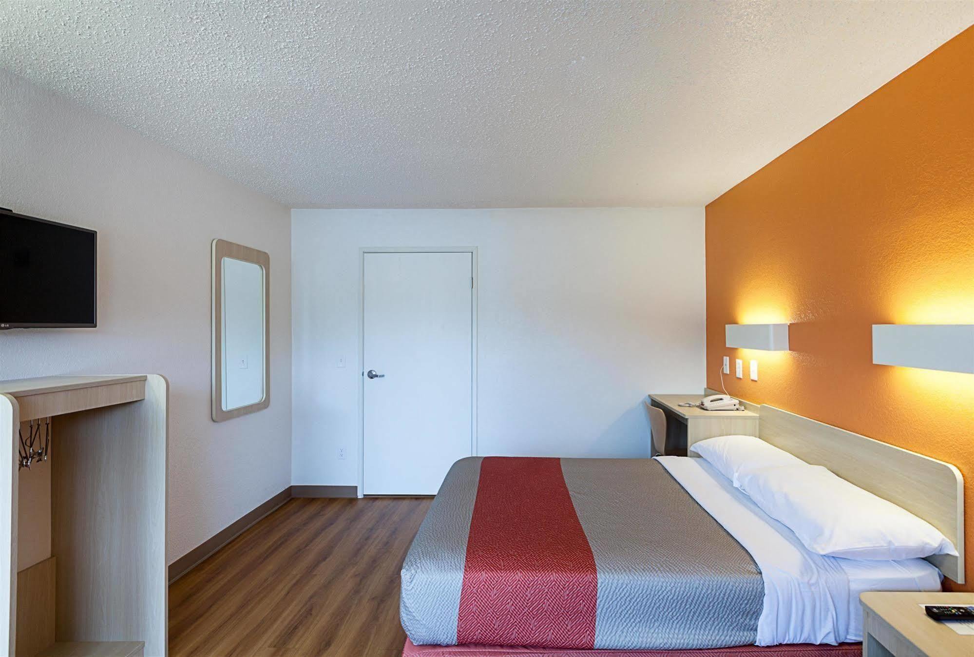 Motel 6-North Richland Hills, Tx Εξωτερικό φωτογραφία