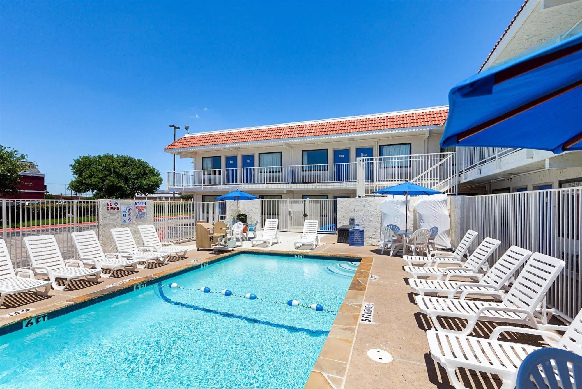 Motel 6-North Richland Hills, Tx Εξωτερικό φωτογραφία