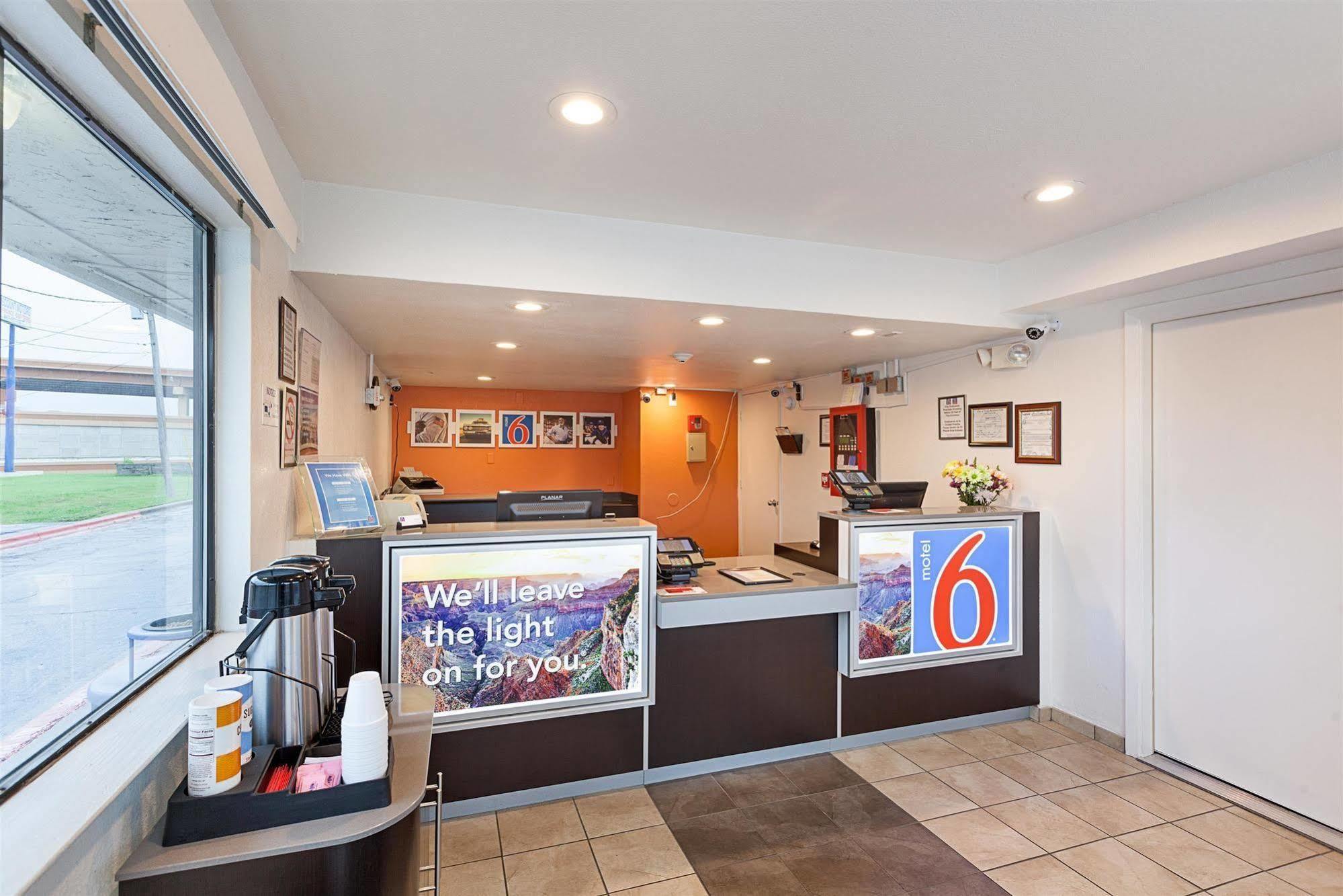 Motel 6-North Richland Hills, Tx Εξωτερικό φωτογραφία