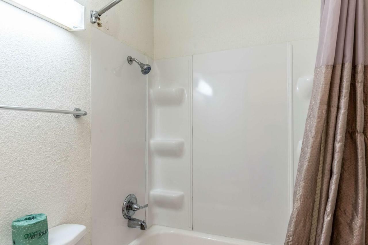 Motel 6-North Richland Hills, Tx Εξωτερικό φωτογραφία